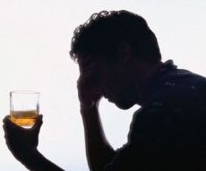 Familial Risk of Alcoholism Tied to Drinking More Under Stress